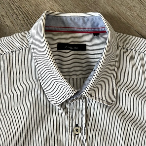 Men's Striped Casual Button Down Shirt - Picture 4 of 7